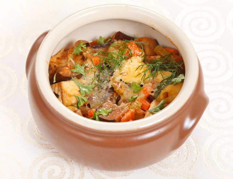 Постная гречка с грибами, луком и морковью в сковороде по-домашнему, пошаговый рецепт с фото
