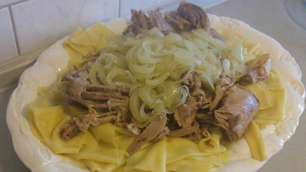 Бешбармак из курицы – очень вкусное блюдо с простыми рецептами. классический рецепт бешбармак из курицы