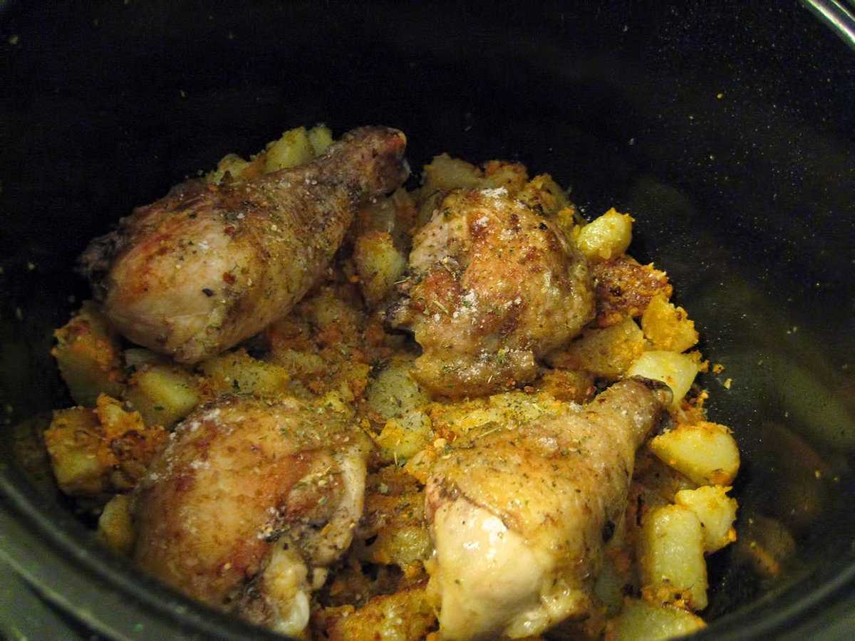 Курица тушеная с картошкой в мультиварке редмонд рецепты с фото