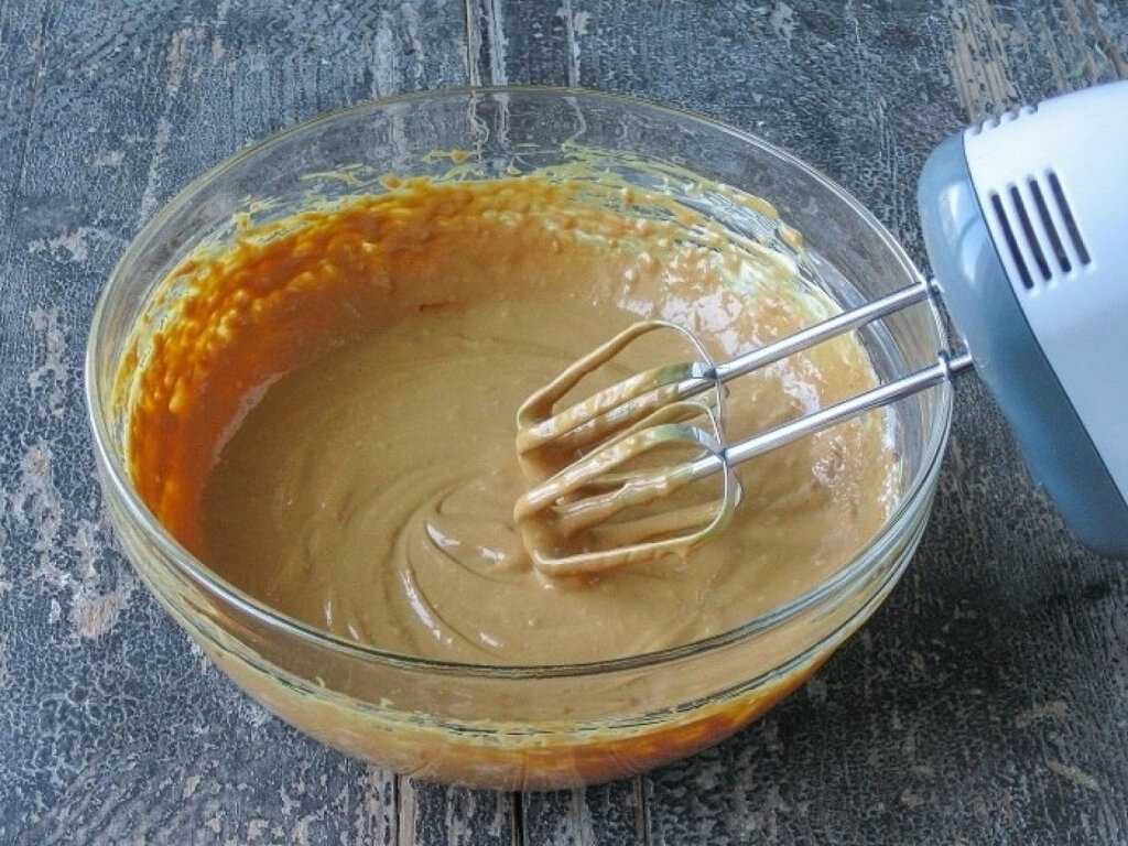 Крем для торта со сгущенкой: 10 сладких рецептов