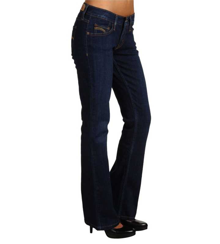 Широкие джинсы для женщин: варианты создания стильного и модного женского образа