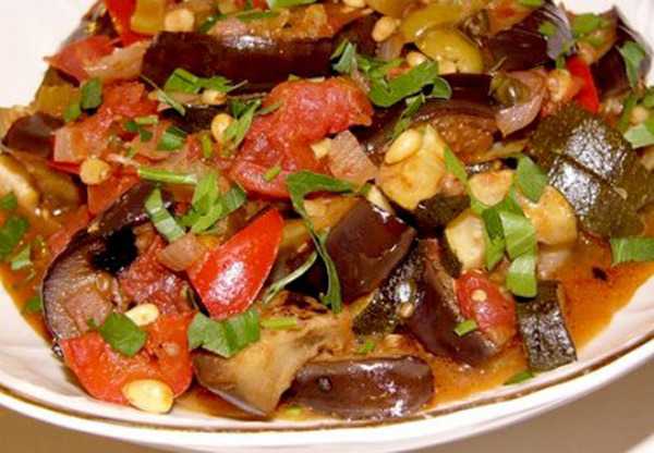 Как приготовить баклажаны быстро и вкусно на сковороде с помидорами