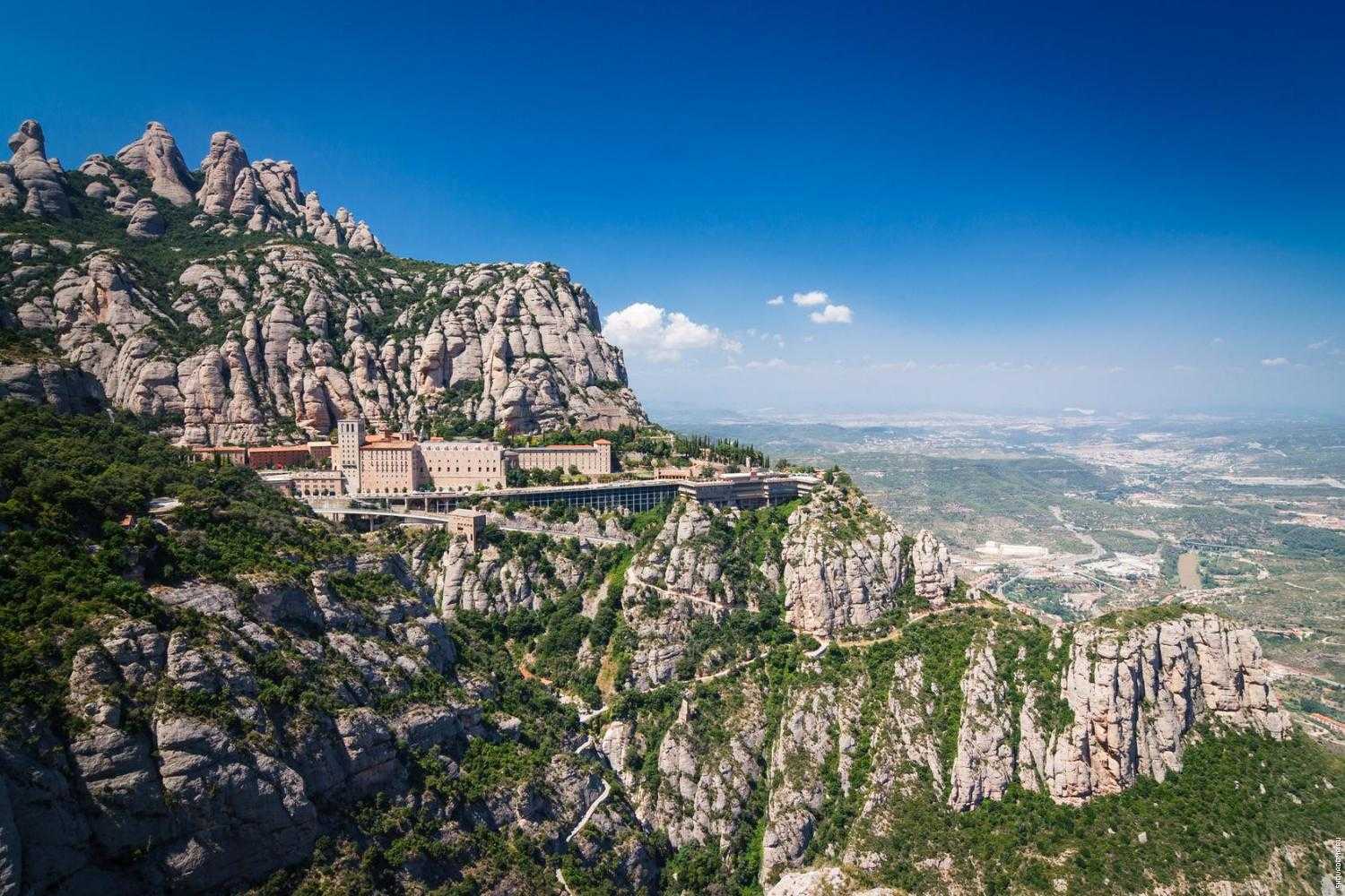 Гора монсеррат и монастырь