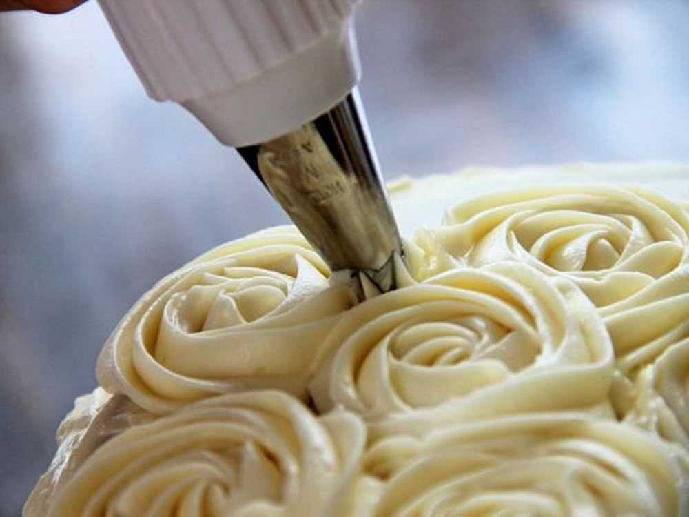 Крем для украшения торта: пошаговые рецепты лучших кремов с фото