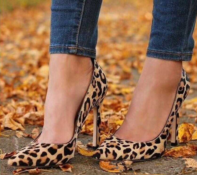 Подо что можно одеть леопардовые ботинки. леопардовые туфли: в чем преимущество? с чем носить розовые балетки.