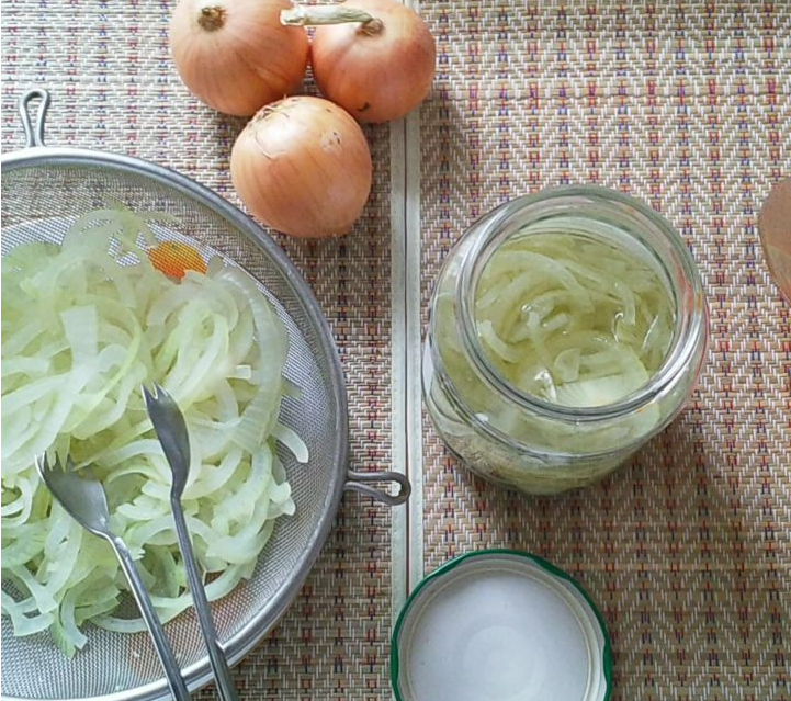 Как замариновать лук быстро и вкусно – лучшие рецепты маринадов с уксусом