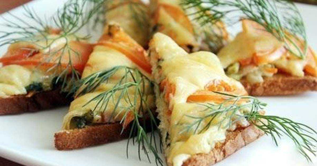 Бутерброд с яйцом на сковороде - 8 рецептов с помидорами, сыром, колбасой