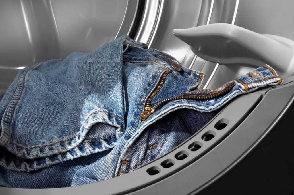 Правильная стирка джинсов в машине-автомат. полезные советы и рекомендации