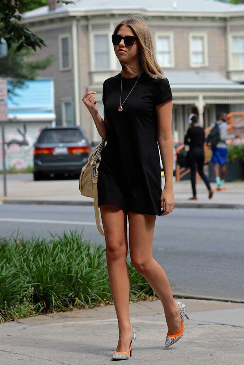 Черное платье с какой обувью носить