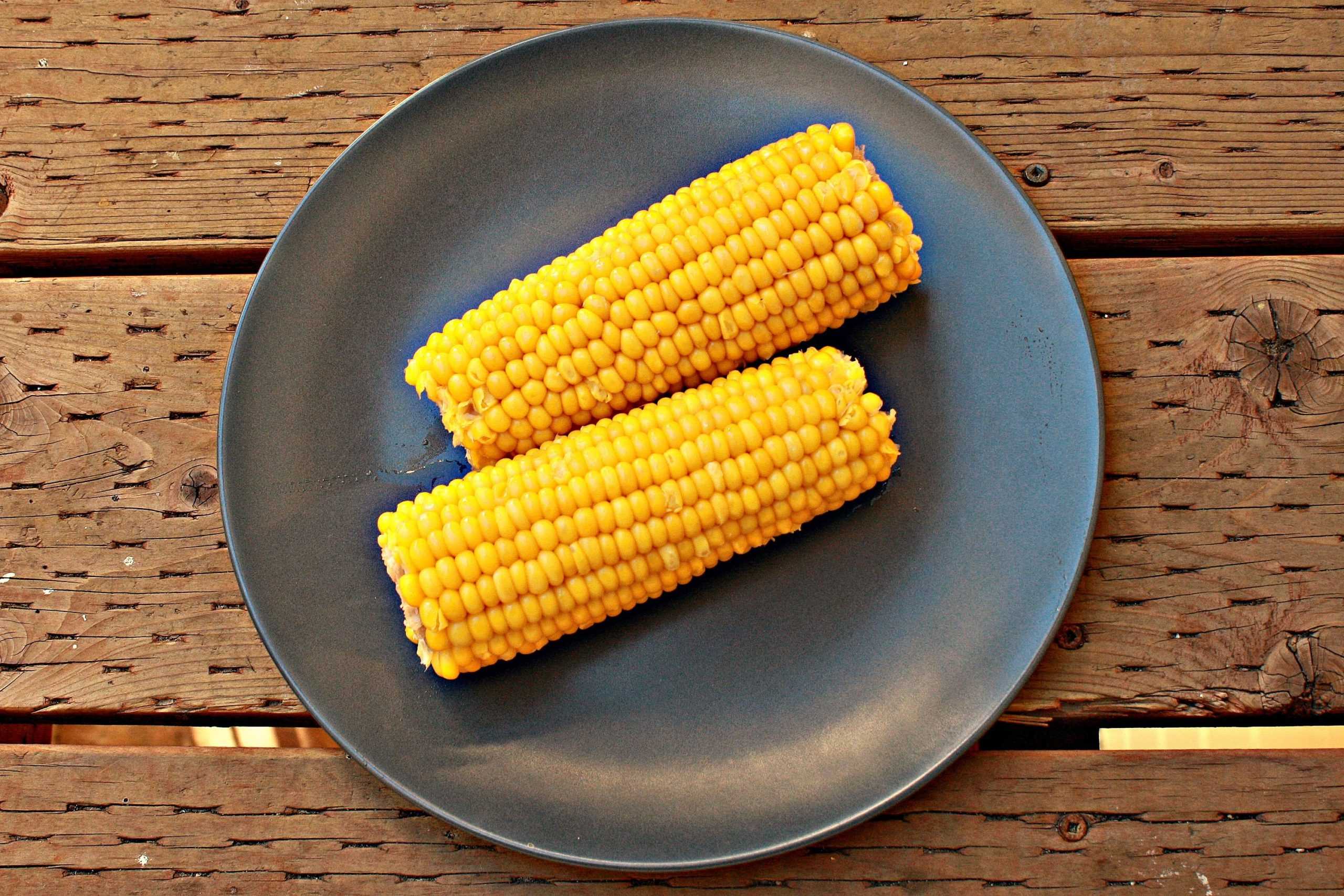 Сколько варить кукурузу в кастрюле, пароварке и мультиварке