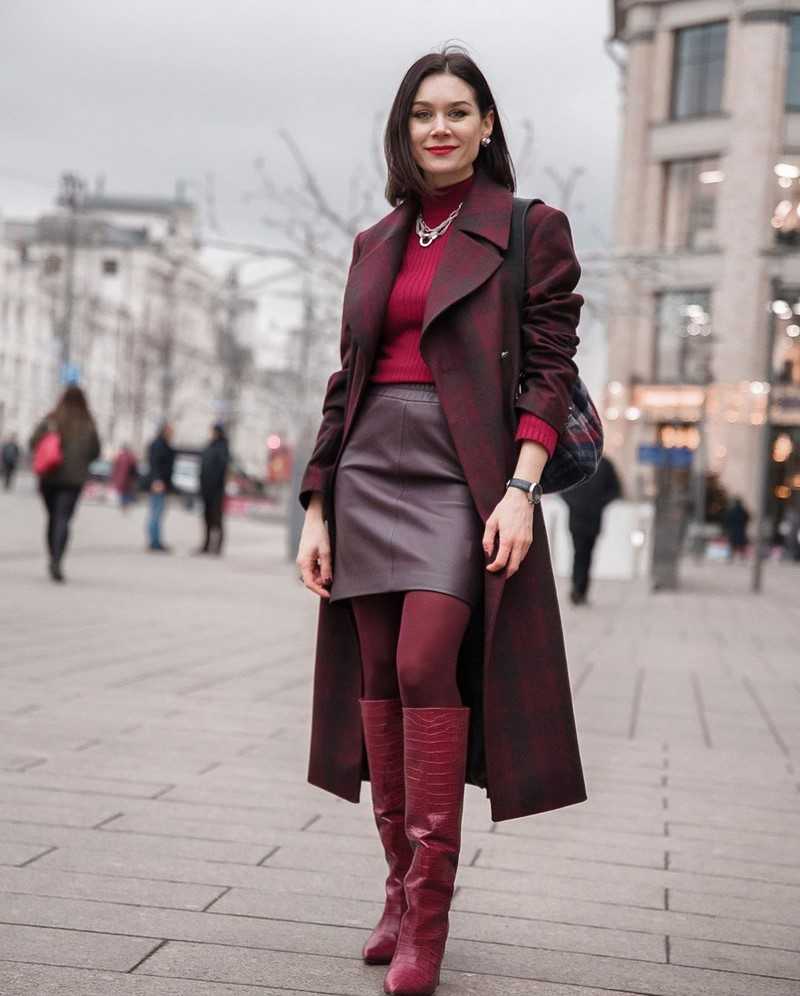 С чем носить черную женскую куртку: модный look 2020