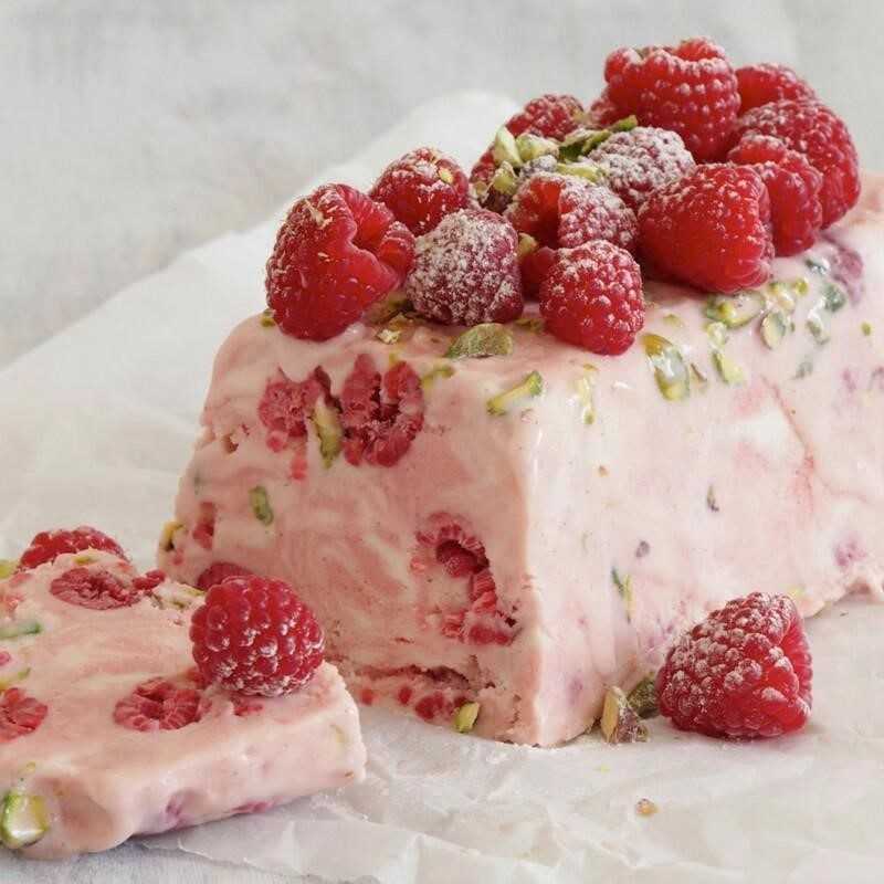 Семифредо с малиной
